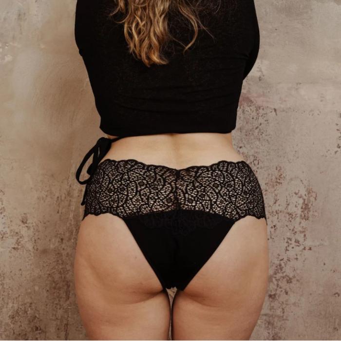 Menstrual panty EMILIA Comfy Hipster strong