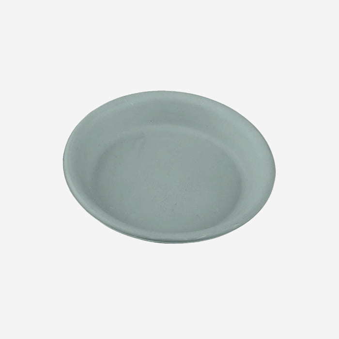 Plant and cultivation pots made of natural rubber, optionally with saucer